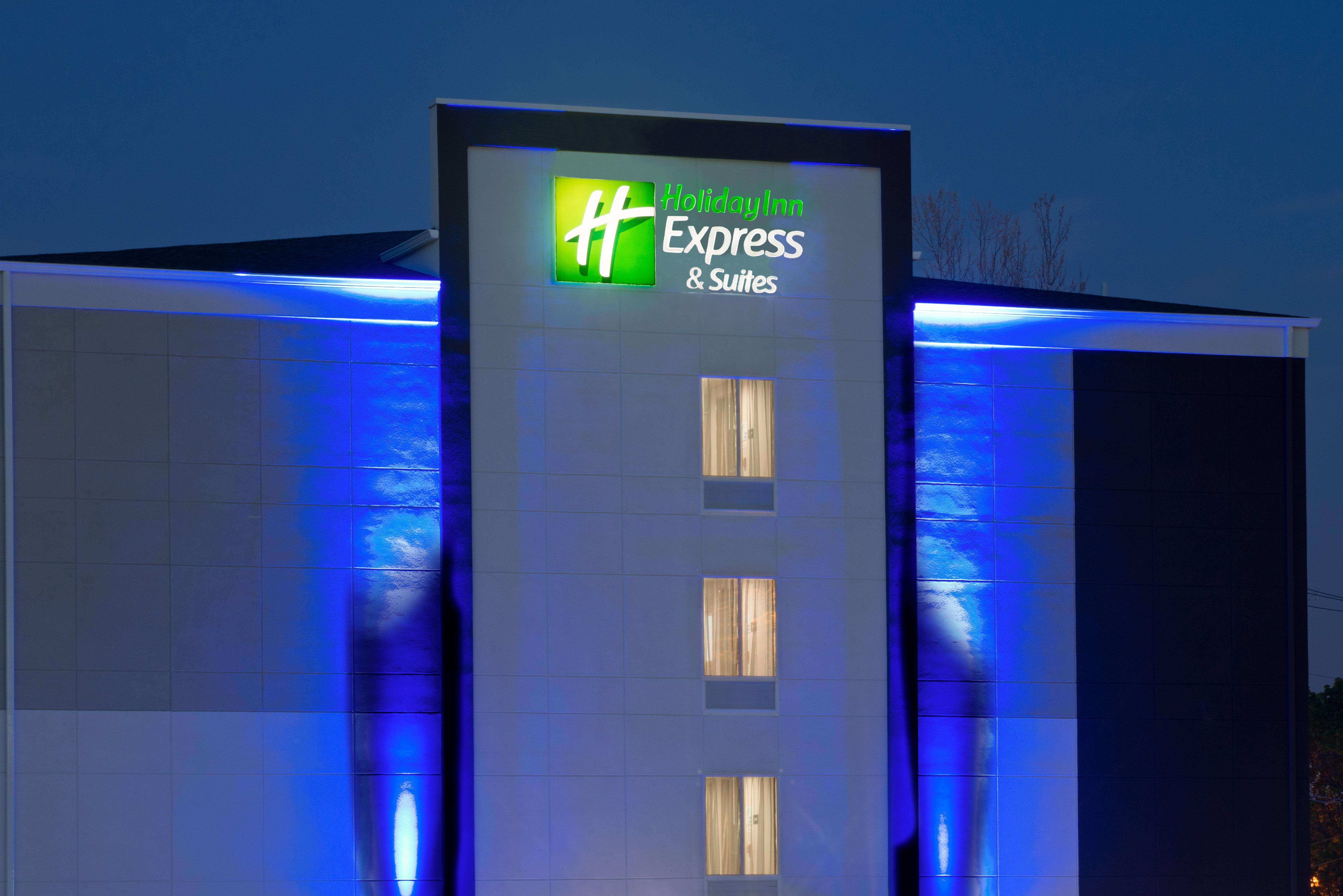 Holiday Inn Express & Suites New Cumberland By Ihg Экстерьер фото