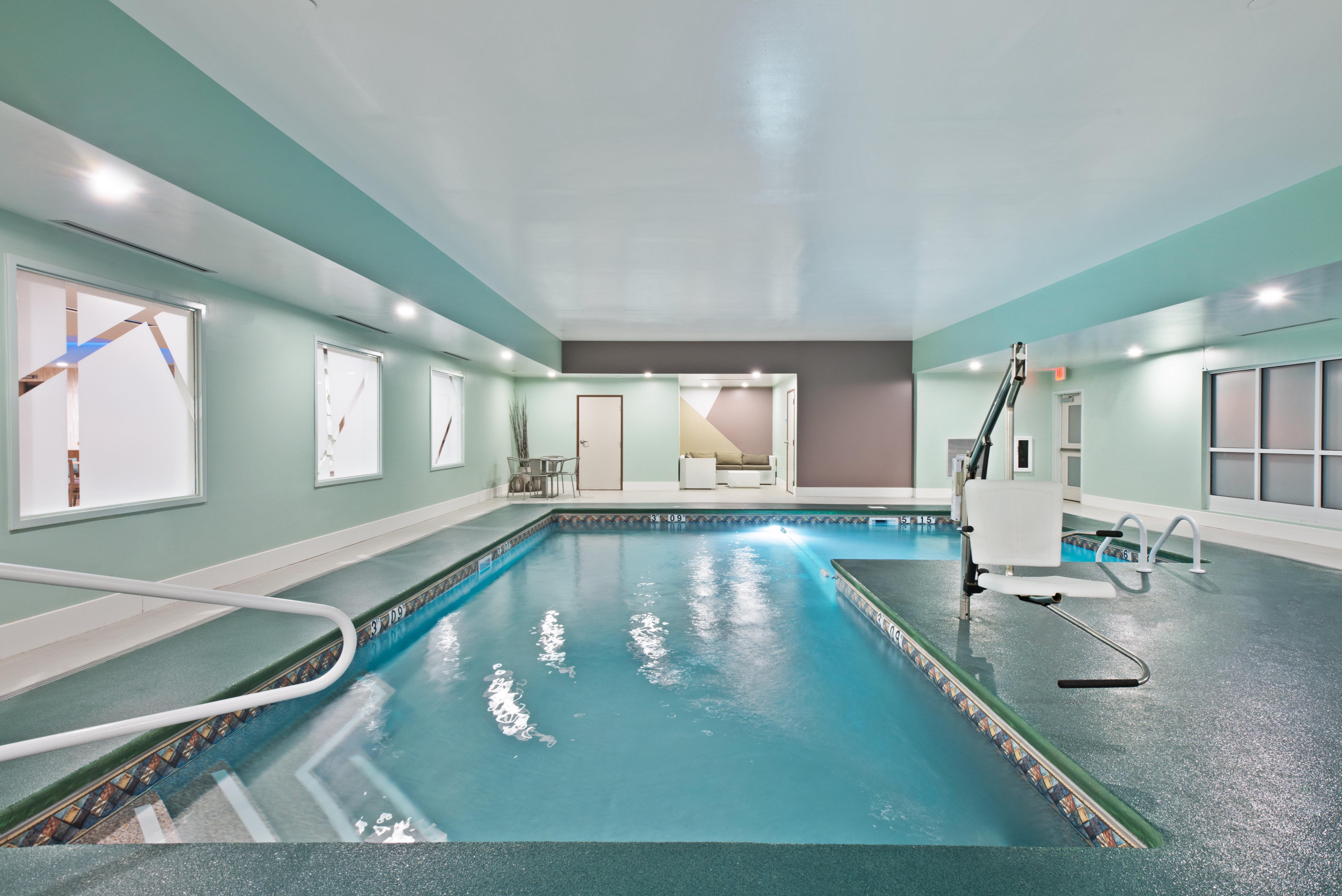 Holiday Inn Express & Suites New Cumberland By Ihg Экстерьер фото