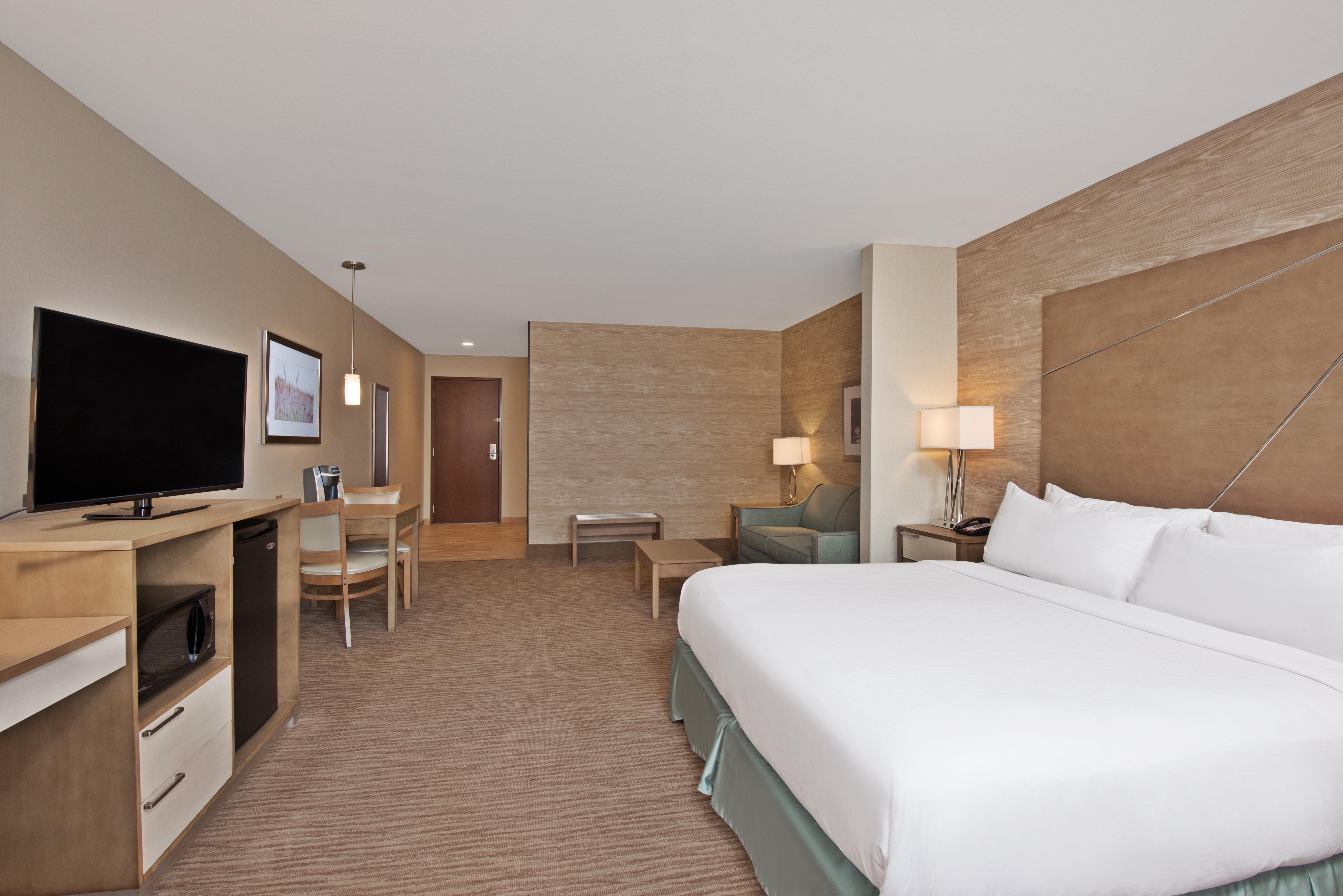 Holiday Inn Express & Suites New Cumberland By Ihg Экстерьер фото